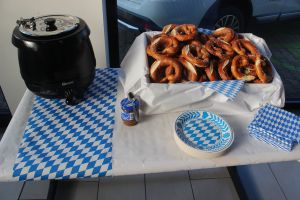 Kleiner Snack, Weißwürste und Brezeln